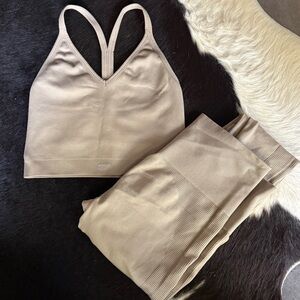 SET active matching set NWOT
